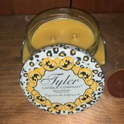 Turquoise Door Tomball TYLER-ICON 22 OZ CANDLE Fun Gift Ideas