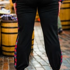 Turquoise Door Tomball What's New TUCKER SWEATPANT