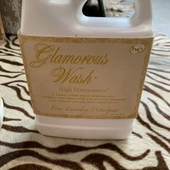 Turquoise Door Tomball TYLER 32 OZ GLAMOROUS WASH-HIGH MAINTENANCE