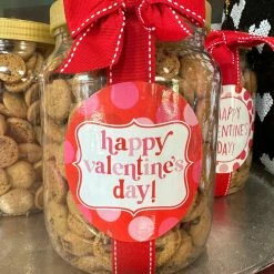 Turquoise Door Tomball CHOCOLATE CHIP COOKIE HALF GALLON JAR-RED